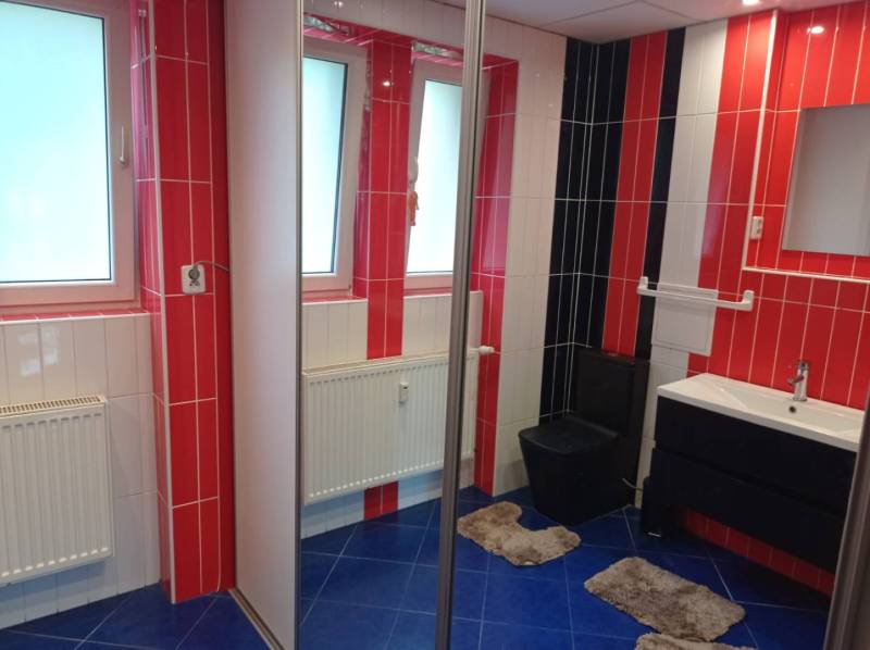 829302_18e07e3ea0639b84c068087b55f33e73 (1).jpg